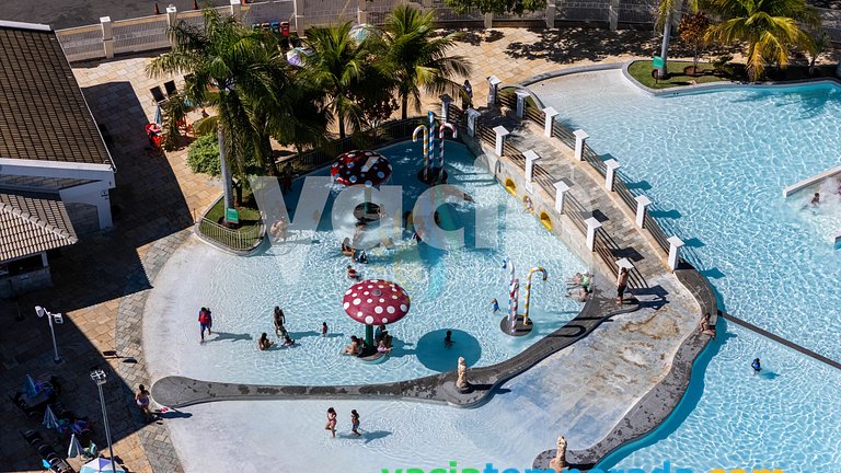 Lacqua diRoma IV - Flat c duas Camas de casal e Parque Aquát